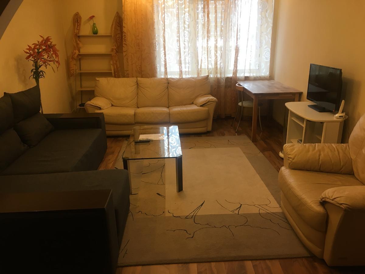 Hotel Service Predslava On Antonovicha Street Kiev Luaran gambar